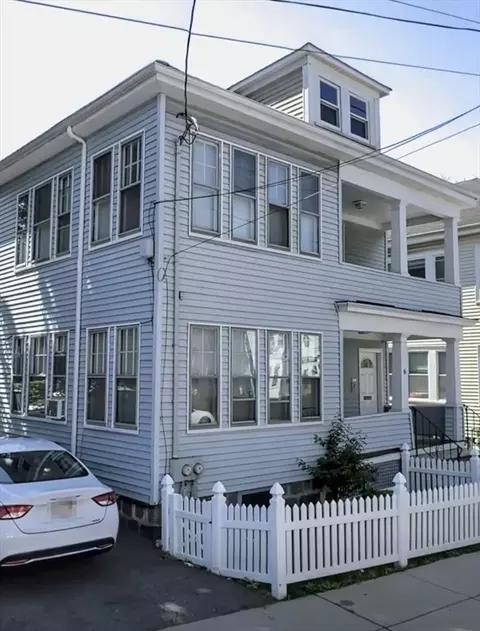 6 W Selden, Boston, MA 02126