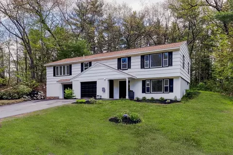 12 Davis Rd, Merrimack, NH 03054