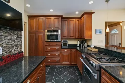 Kitchen - 78 Stevens St, Lowell, MA 01851 photo 3 of 5