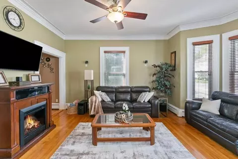 Living - 78 Stevens St, Lowell, MA 01851 photo 1 of 3