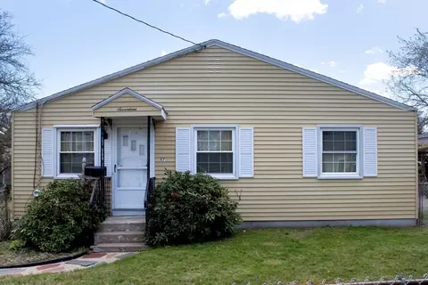 Exterior - 17 Mcbride St, Springfield, MA 01104 photo 3 of 8