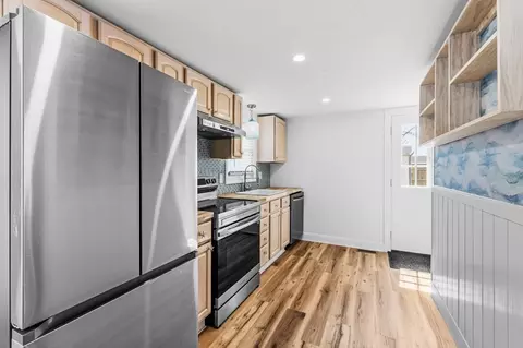 Kitchen - 8 Cottage St, Wareham, MA 02571 photo 1 of 4