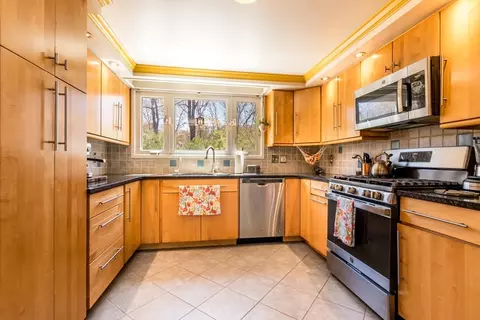 Kitchen - 149 Wheeler Rd, Mashpee, MA 02649 photo 2 of 3