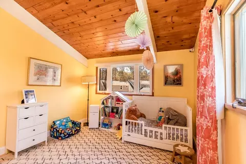 Bedroom - 149 Wheeler Rd, Mashpee, MA 02649 photo 6 of 6