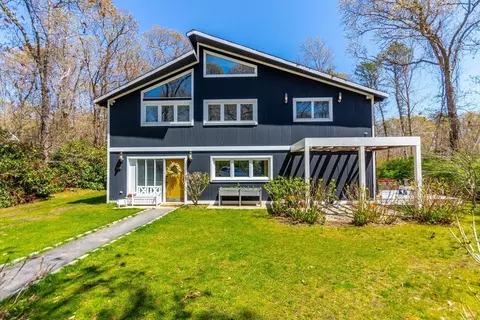 Exterior - 149 Wheeler Rd, Mashpee, MA 02649 photo 4 of 7