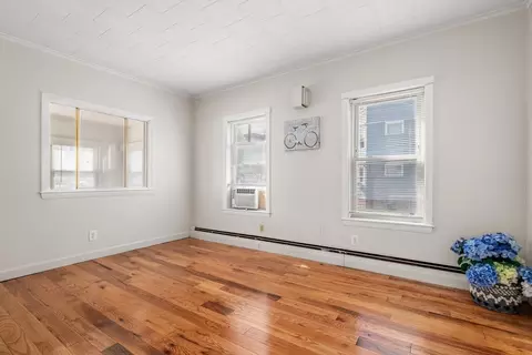 Living - 155 Grand St, Worcester, MA 01603 photo 2 of 4