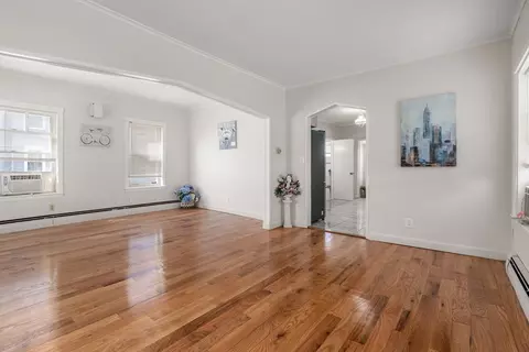 Living - 155 Grand St, Worcester, MA 01603 photo 1 of 4