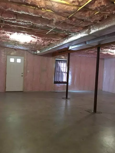 367 County St, Fall River, MA 02723 photo 6