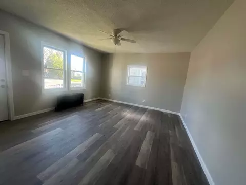 1276 Page Blvd, Springfield, MA 01104 photo 3