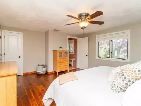 Bedroom - 7 Rivers Ln, Stoneham, MA 02180 photo 7 of 7