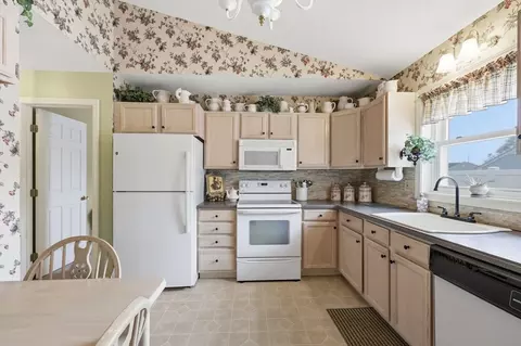 99 Stephens St #99, Chicopee, MA 01022 photo 9