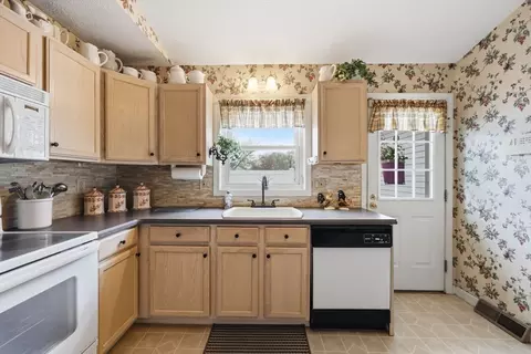 99 Stephens St #99, Chicopee, MA 01022 photo 8