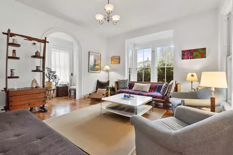Living - 204 Washington St, Gloucester, MA 01930 photo 1 of 4