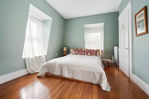 Bedroom - 204 Washington St, Gloucester, MA 01930 photo 6 of 8
