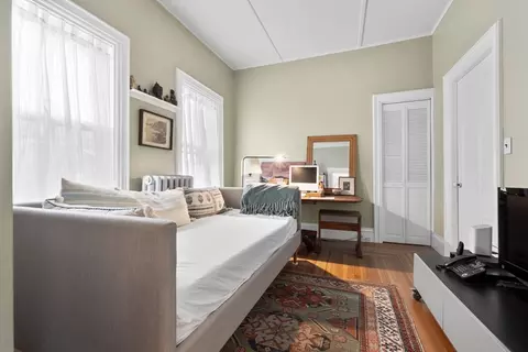 Bedroom - 204 Washington St, Gloucester, MA 01930 photo 1 of 8