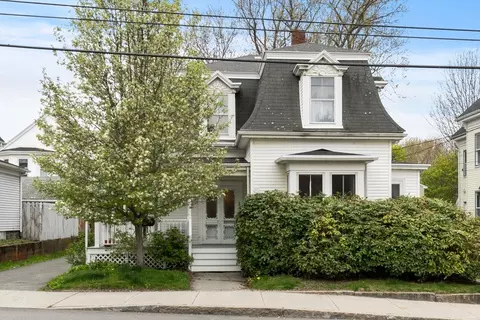 204 Washington St, Gloucester, MA 01930