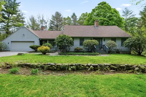 591 Kennedy Rd, Leeds, MA 01053