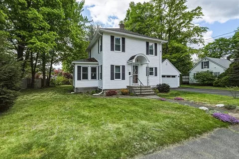 Exterior - 197 Bridge Rd, Northampton, MA 01062 photo 3 of 13