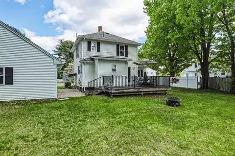 Exterior - 197 Bridge Rd, Northampton, MA 01062 photo 12 of 13