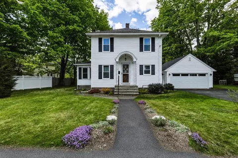 197 Bridge Rd, Northampton, MA 01062