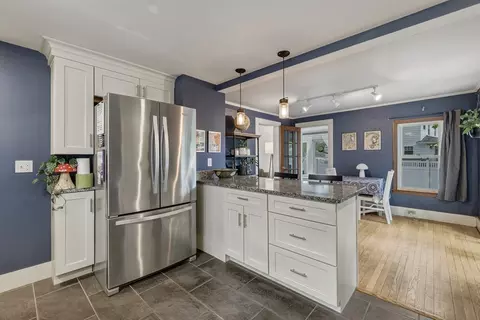 Kitchen - 197 Bridge Rd, Northampton, MA 01062 photo 3 of 5