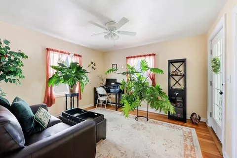 24 Dell Ave, Worcester, MA 01604 photo 5