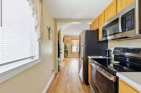 24 Dell Ave, Worcester, MA 01604 photo 11