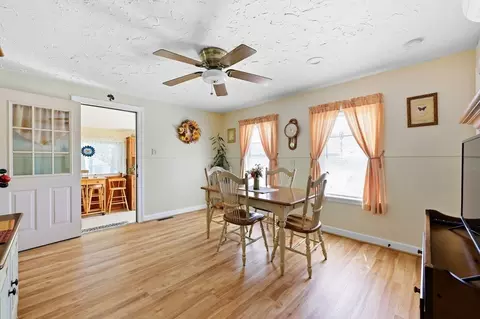 24 Dell Ave, Worcester, MA 01604 photo 6