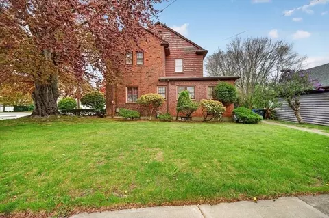 Exterior - 1800 Robeson St, Fall River, MA 02720 photo 11 of 12
