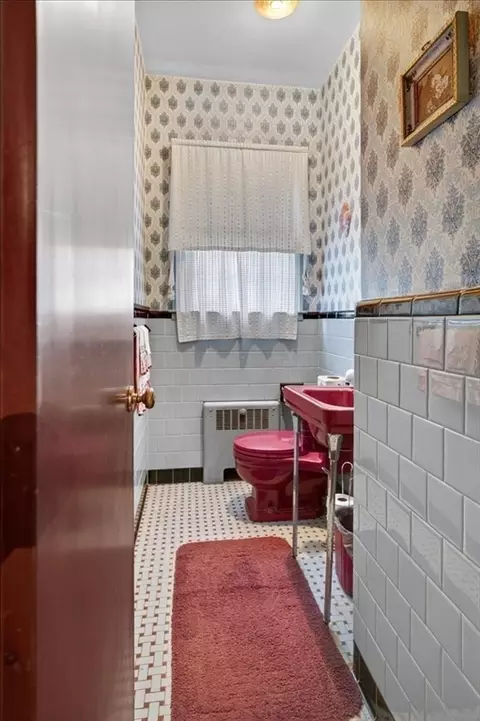 Bath - 1800 Robeson St, Fall River, MA 02720 photo 1 of 2