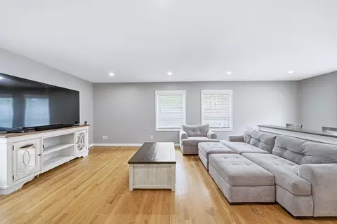 89 Webster St, Douglas, MA 01516 photo 7