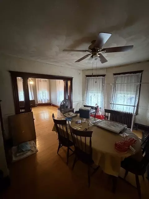 Dining - 24-26 Edith Ave, Everett, MA 02149 photo 2 of 3