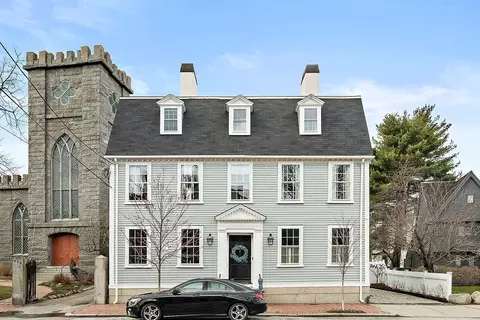 314 Essex St, Salem, MA 01970
