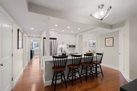 85 E India Row #20G, Boston, MA 02110