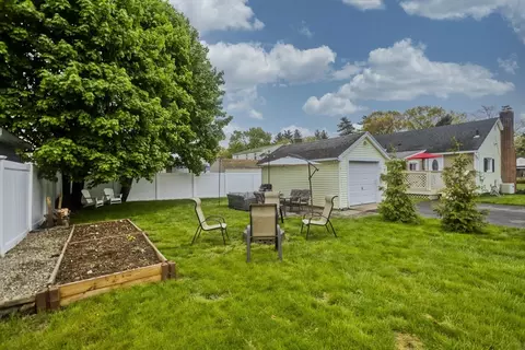 4 Jean Dr, Springfield, MA 01104 photo 15