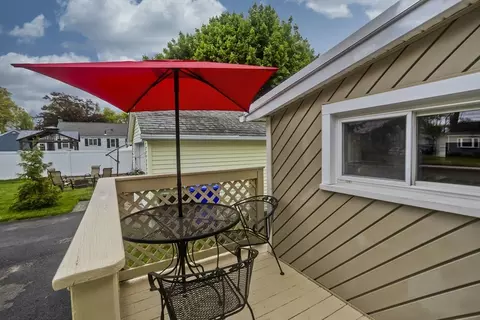 4 Jean Dr, Springfield, MA 01104 photo 11