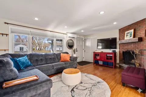 Living - 11 Sunset Rd, Maynard, MA 01754 photo 1 of 4