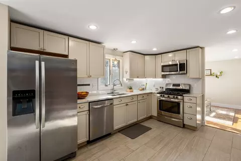 Kitchen - 11 Sunset Rd, Maynard, MA 01754 photo 2 of 2