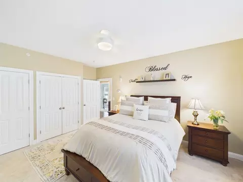 Bedroom - 1429 Main St #5E, Walpole, MA 02081 photo 3 of 5