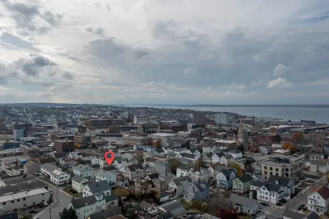 View/Area - 89 Oak St, Fall River, MA 02720 photo 12 of 13