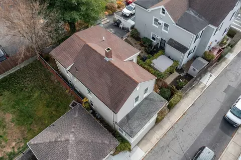 View/Area - 89 Oak St, Fall River, MA 02720 photo 7 of 13