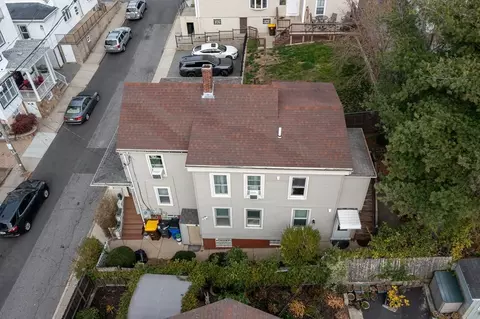View/Area - 89 Oak St, Fall River, MA 02720 photo 5 of 13