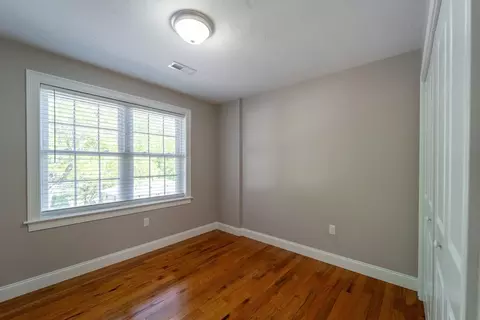 Bedroom - 31 Scenic Dr, Worcester, MA 01602 photo 2 of 5