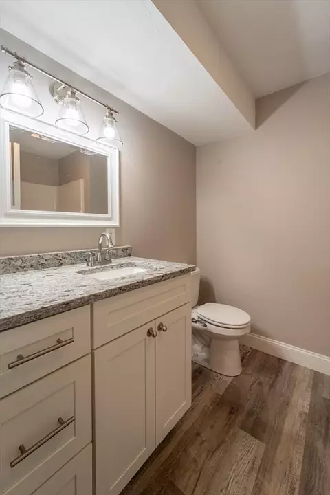 Bath - 31 Scenic Dr, Worcester, MA 01602 photo 4 of 6