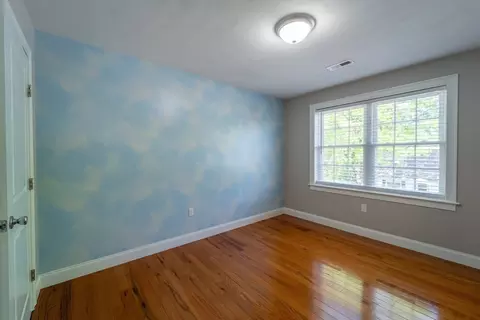 Bedroom - 31 Scenic Dr, Worcester, MA 01602 photo 5 of 5