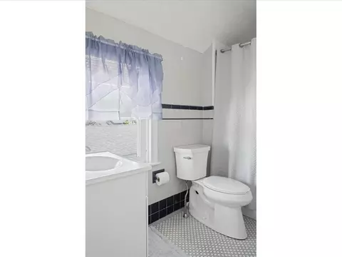 Bath - 12 Goddard, Fall River, MA 02720 photo 2 of 3