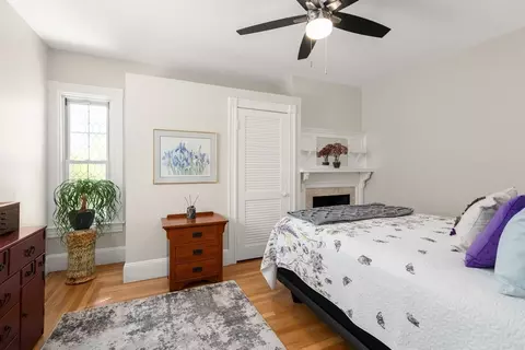 Bedroom - 55 Dean Ave, Franklin, MA 02038 photo 1 of 5