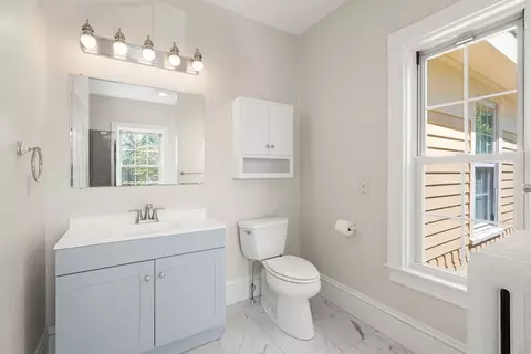 Bath - 55 Dean Ave, Franklin, MA 02038 photo 2 of 3