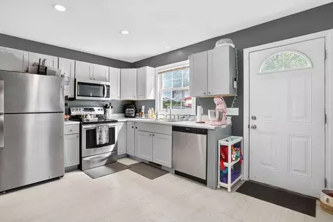7 Brandon Ave # -9, Springfield, MA 01119 photo 8