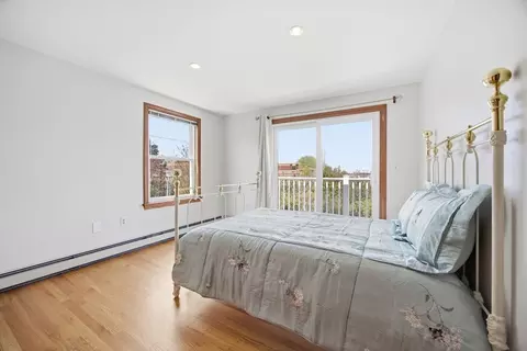 Bedroom - 50 Harborview Rd, Hull, MA 02045 photo 4 of 6